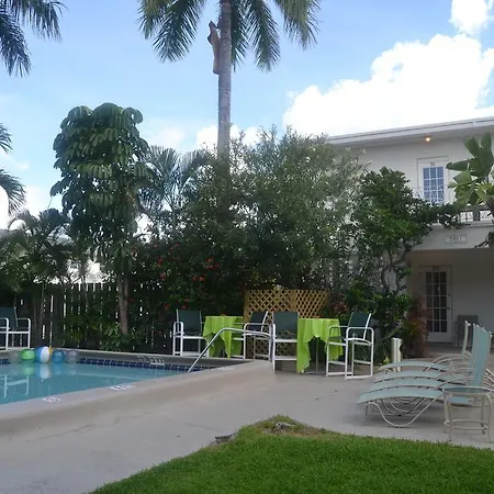 Grand Palm Plaza-2